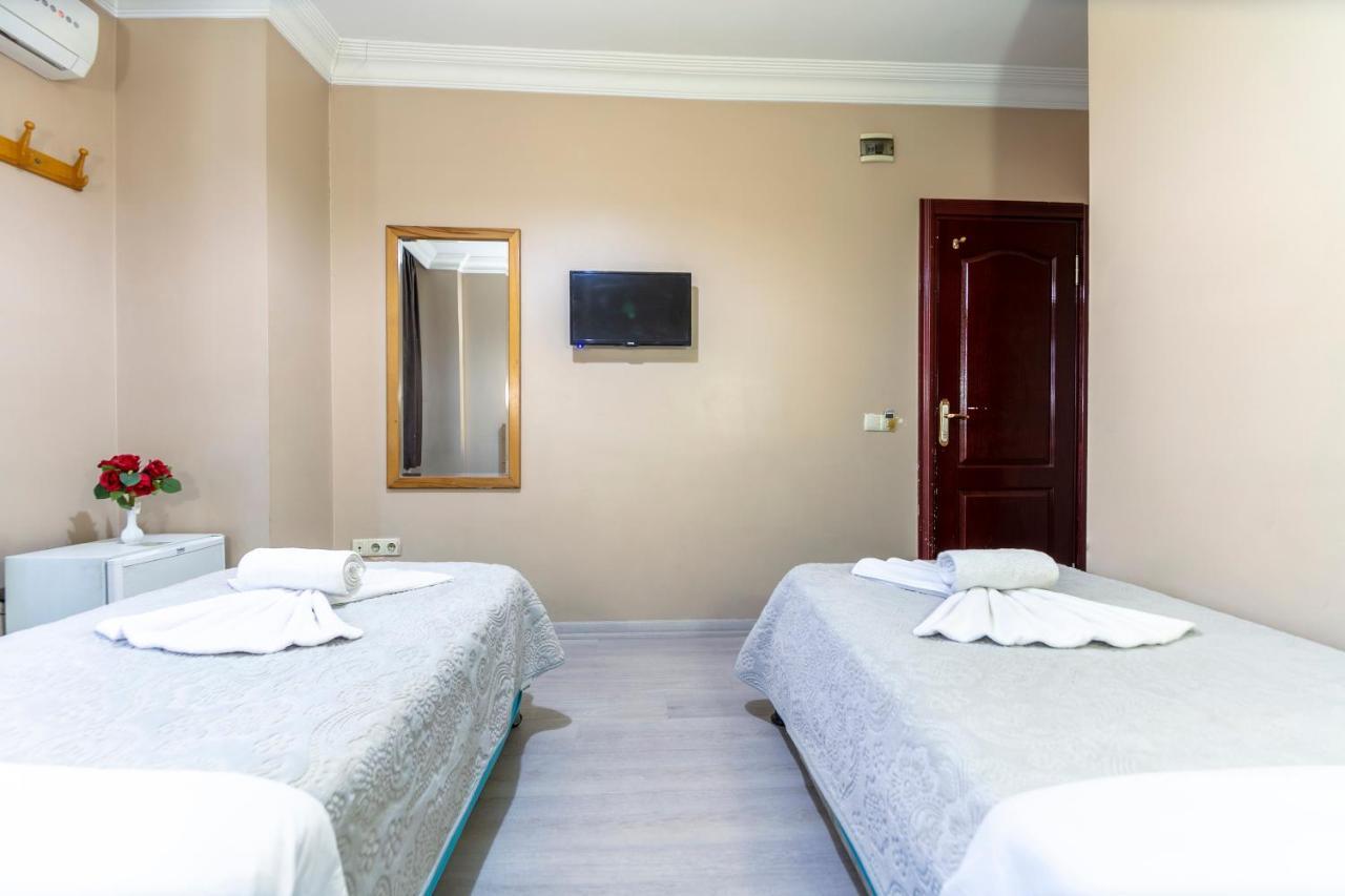 Otel Uemit Estambul Exterior foto